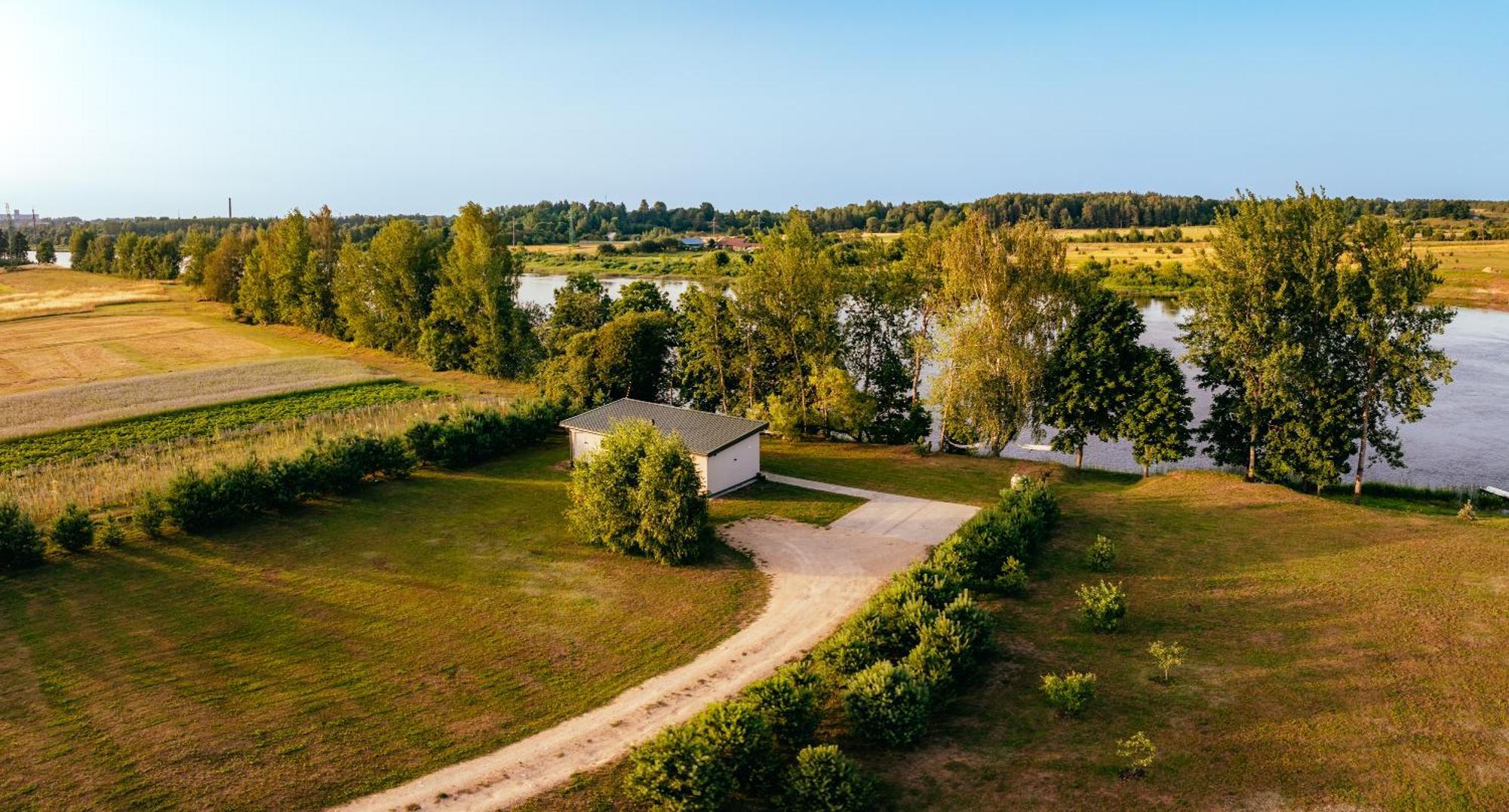 Hercogi Abeli Buitenkant foto